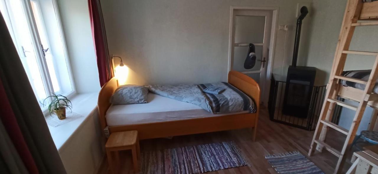 Country House U Potoka Guest House Bozanov ภายนอก รูปภาพ